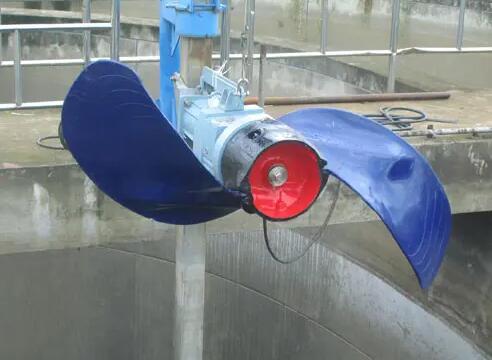 潛(qian)水推流器選(xuan)型要注意哪些問(wen)題(ti)？